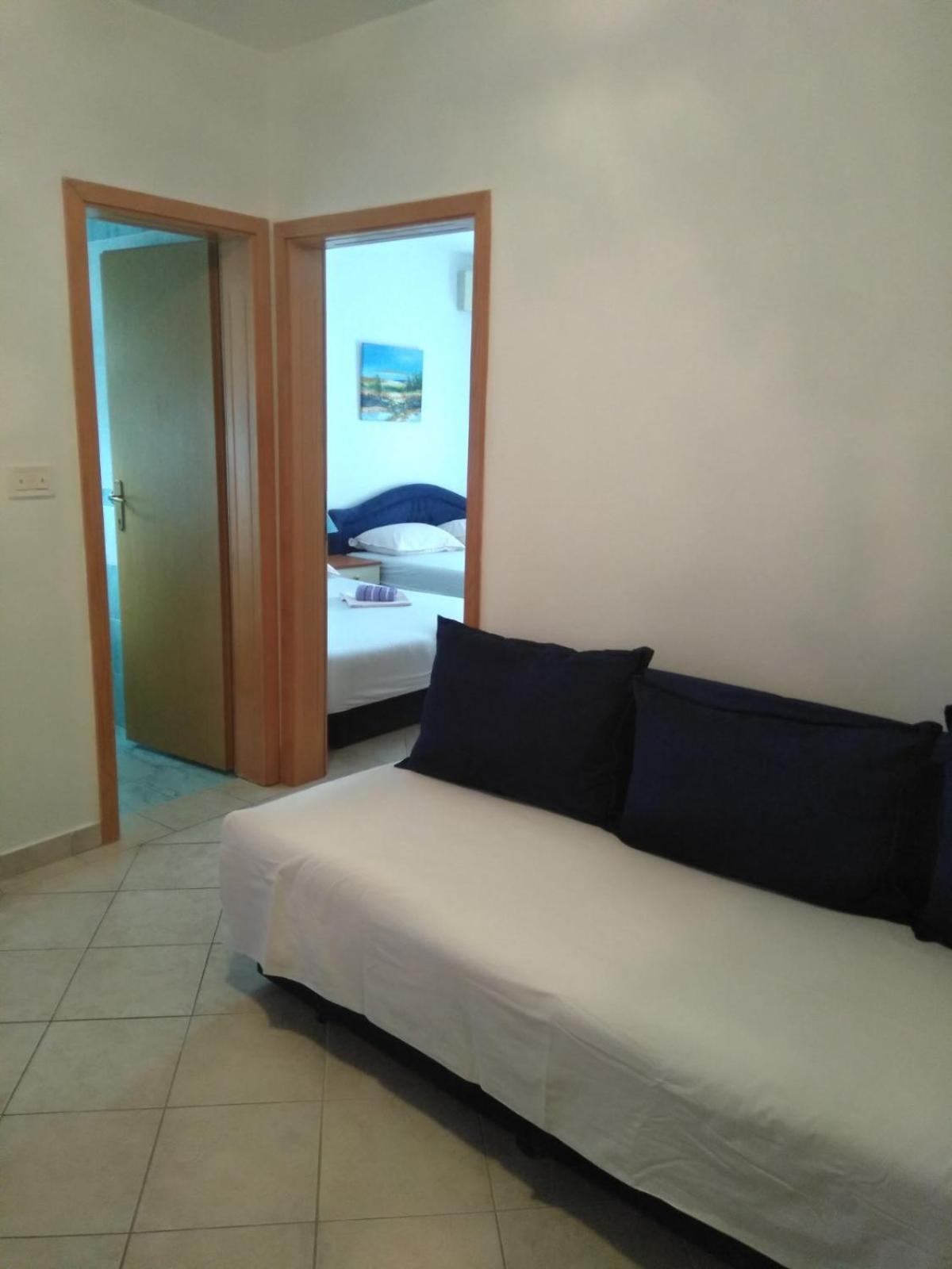 Apartments Matej Neum Oda fotoğraf