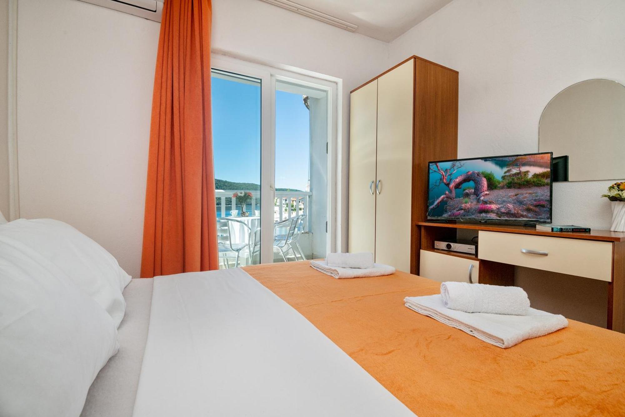 Apartments Matej Neum Oda fotoğraf