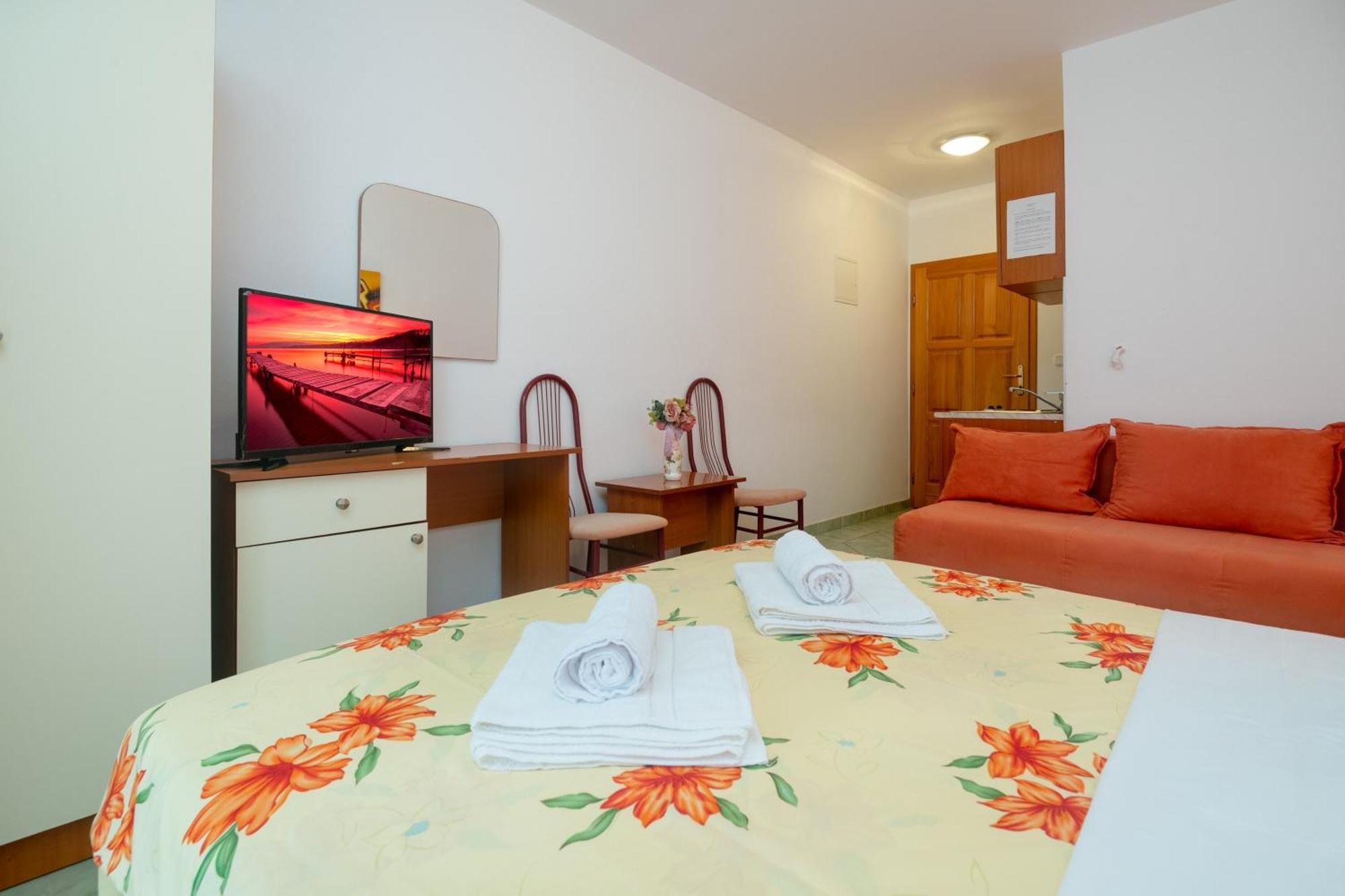 Apartments Matej Neum Oda fotoğraf
