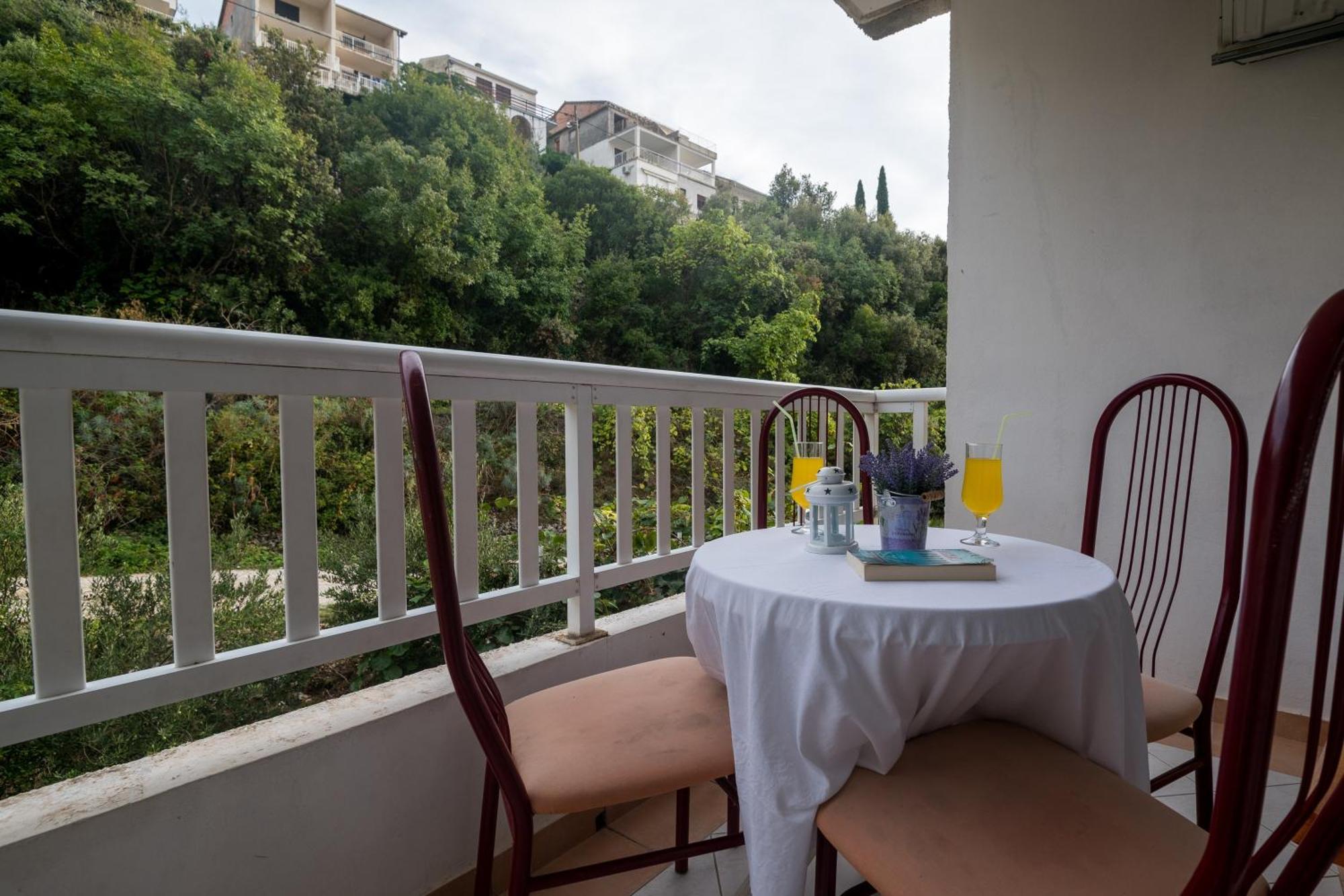 Apartments Matej Neum Oda fotoğraf