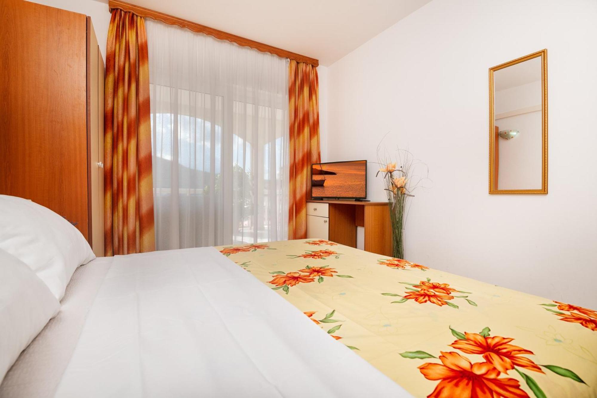 Apartments Matej Neum Oda fotoğraf