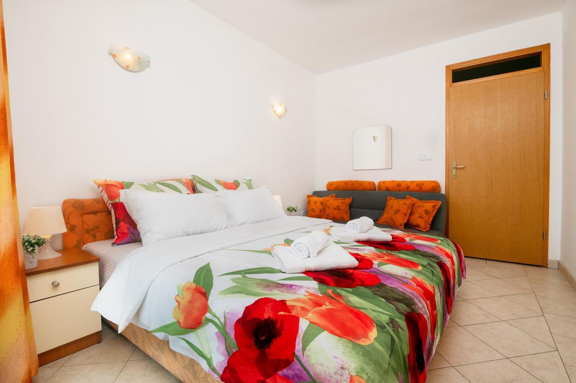 Apartments Matej Neum Oda fotoğraf