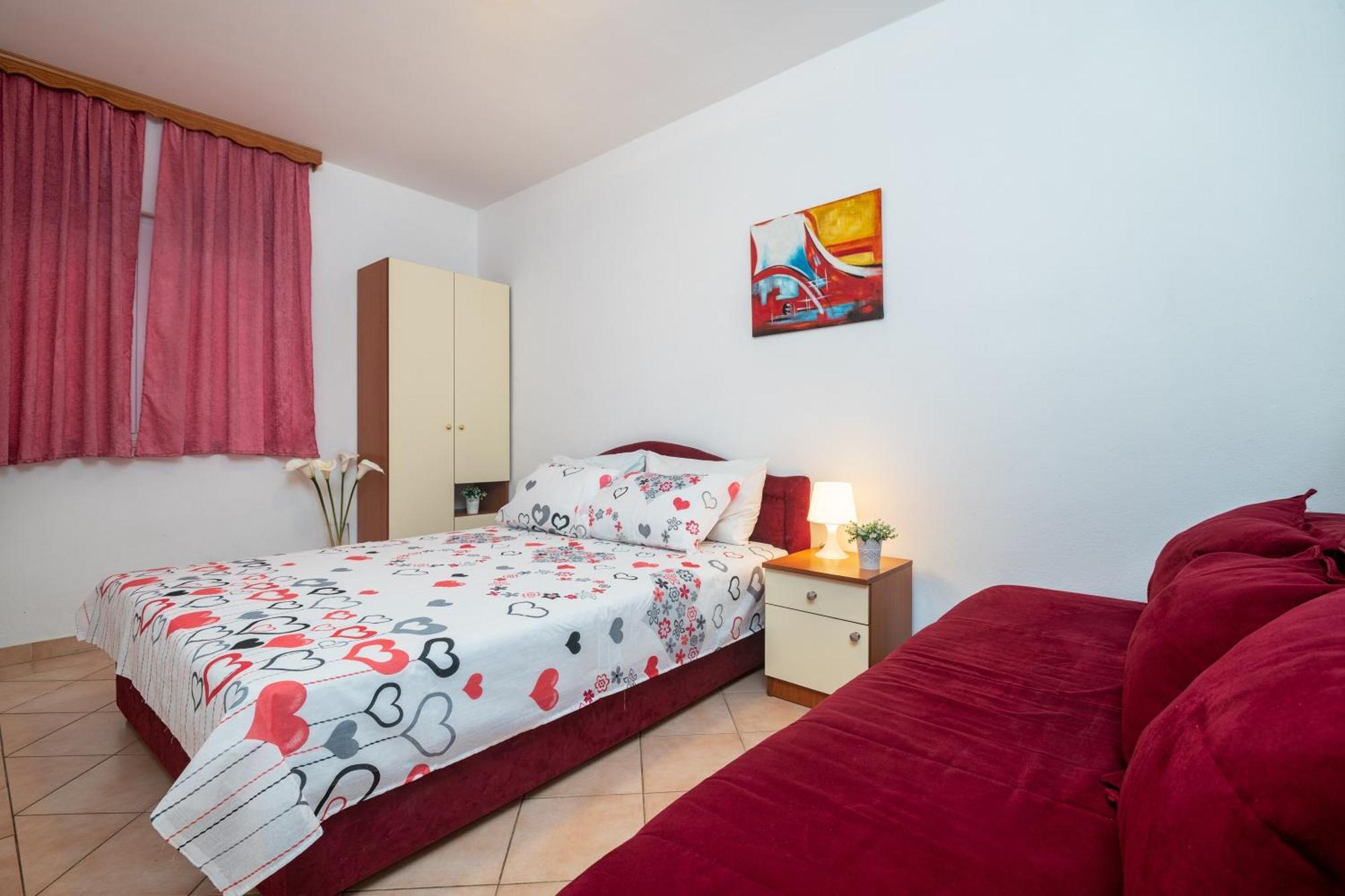 Apartments Matej Neum Oda fotoğraf