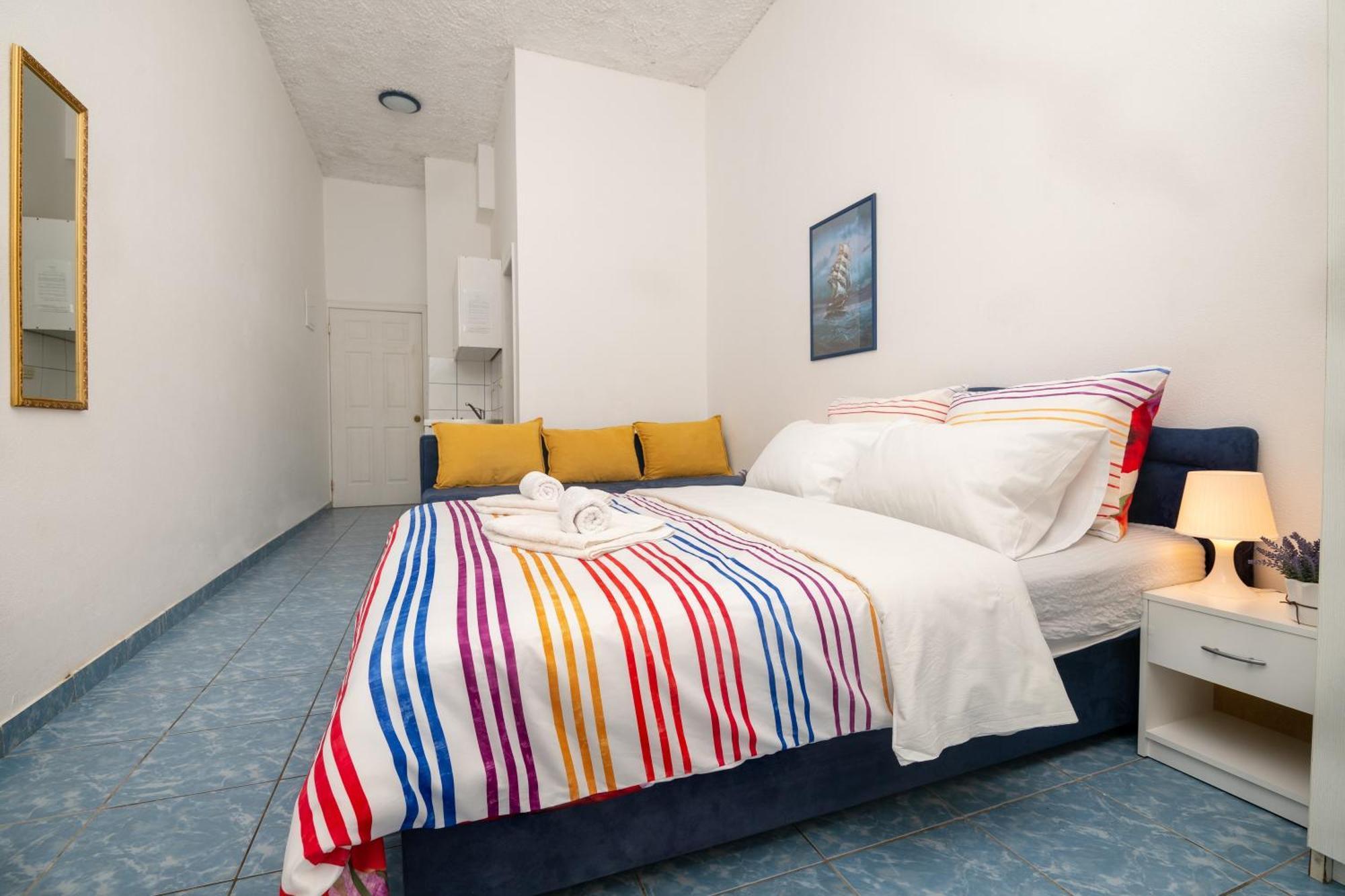 Apartments Matej Neum Oda fotoğraf